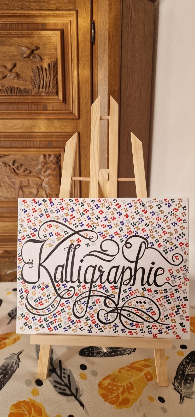 Kalligrafie-Workshop für junge Frauen